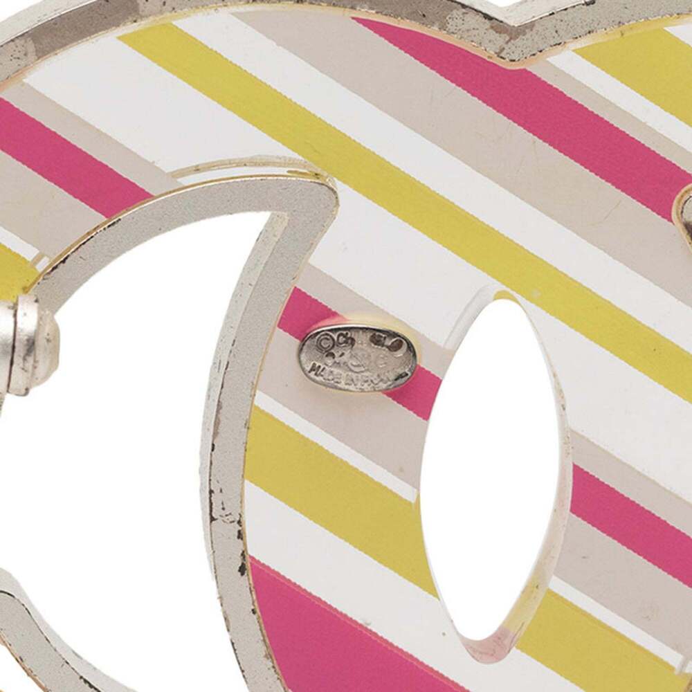 CHANEL Pink Logo Brooch - Picture 3 of 3